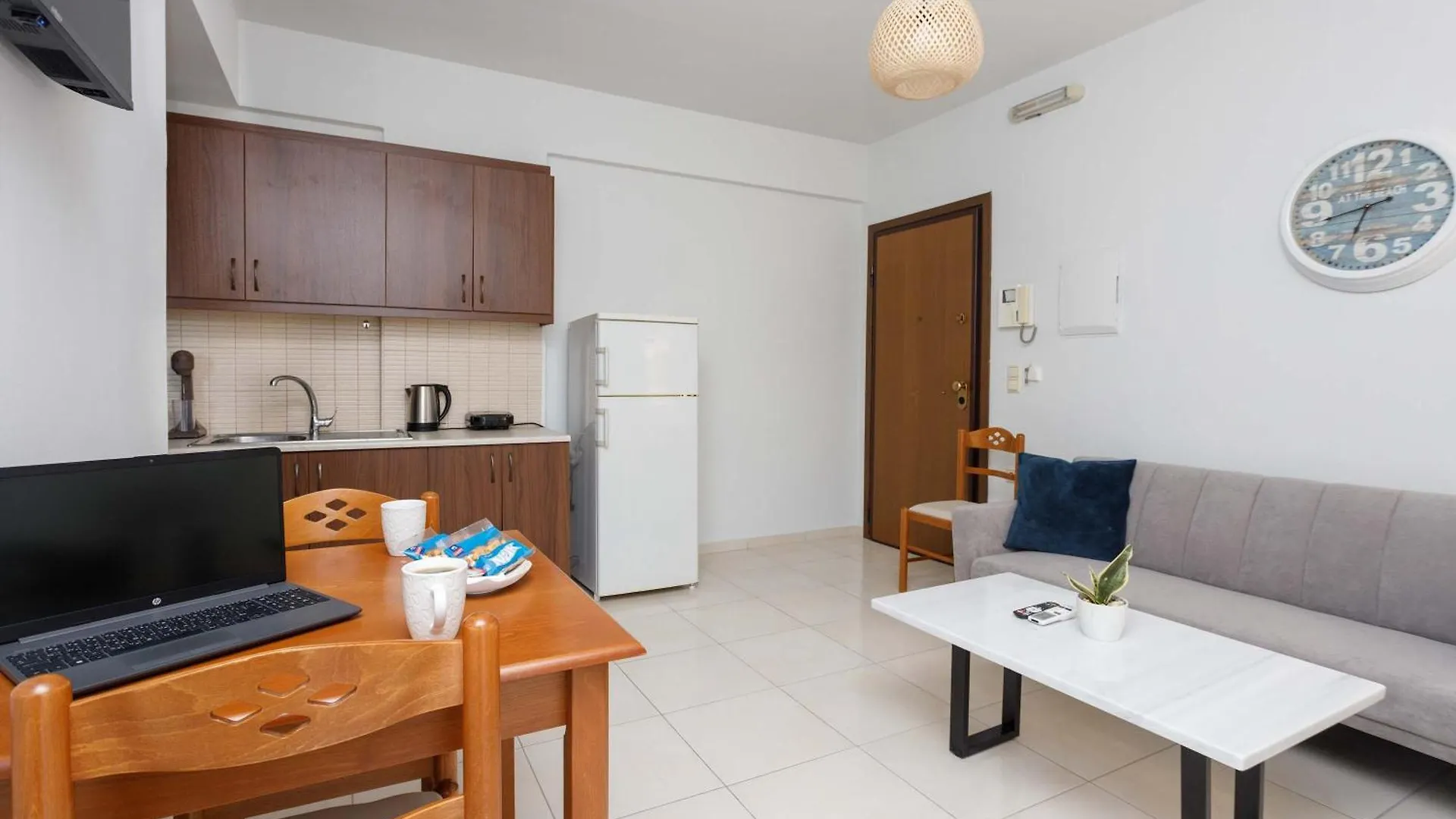 Philoxenia Heraklion Apt With Balcony